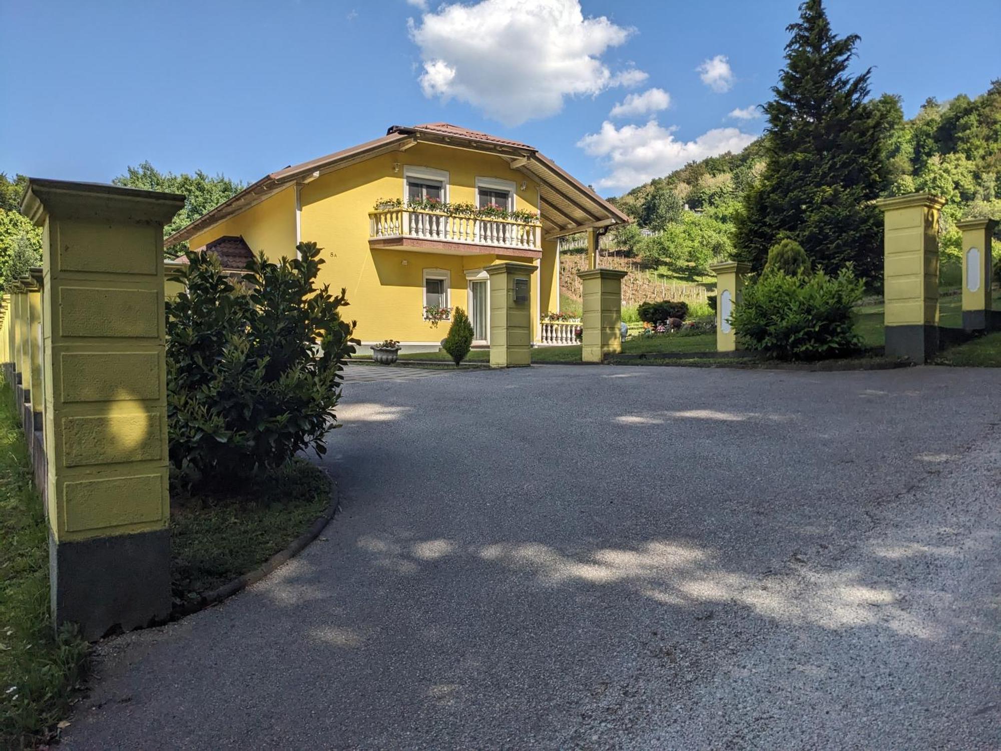 Apartman Sunny Hills Krapina Buitenkant foto